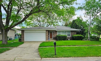 926 Balsam Ln, Bartlett, IL 60103