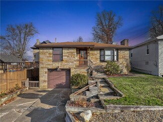 1107 8th St, Irwin, PA 15642