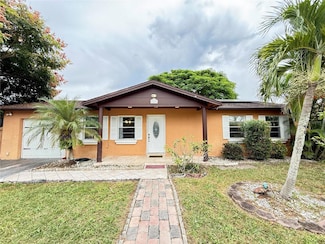 103 Tulpan Dr, Kissimmee, FL 34743