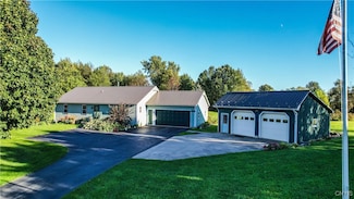 3374 Cody Rd, Cazenovia, NY 13035