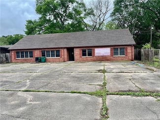 609 Superior Ave, Bogalusa, LA 70427