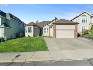 17063 SE Macanudo St, Damascus, OR 97089