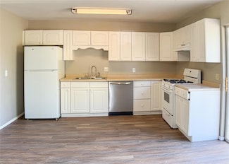 817 S Kelly Ave, Edmond, OK 73003