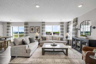 2016 Clearwater Terrace, Shakopee, MN 55379