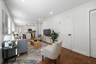 19 Armory St Unit 1, Wakefield, MA 01880