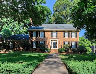 1012 Glousman Rd, Winston Salem, NC 27104