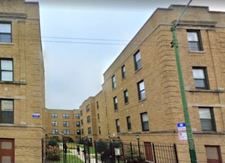 2753 N Sawyer Ave Unit 213, Chicago, IL 60647