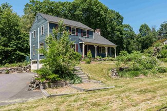 2 Ballard Rd, Derry, NH 03038