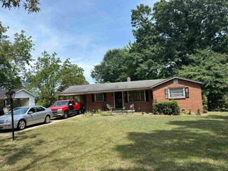 3728 Hawkins Mill Rd, Memphis, TN 38128