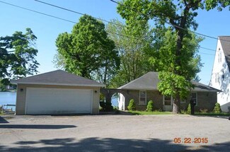 39428 N Circle Ave, Antioch, IL 60002