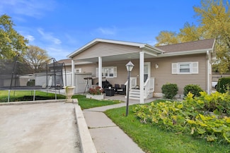 1455 Greenfield Ave, Burlington, WI 53105