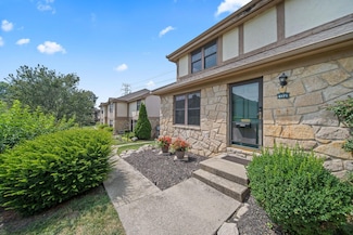 6171 Stornoway Dr N Unit 6171, Columbus, OH 43213