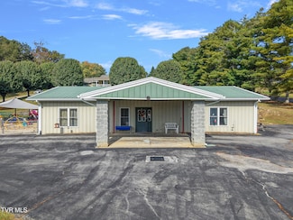 208 Majestic Cir, Greeneville, TN 37743