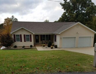 200 Gates Ln, Hanson, KY 42413
