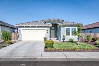 678 Alpine Way S, Madera, CA 93636
