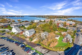 12 Rose St, Sag Harbor, NY 11963