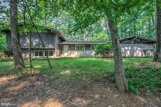 1254 Pinch Valley Rd, Westminster, MD 21158