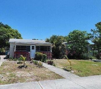 335 NE 12th Ave, Boynton Beach, FL 33435