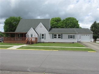 211 Clark St, Belmont, WV 26134
