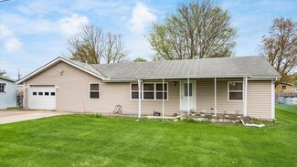 4 Jones Dr, Heath, OH 43056