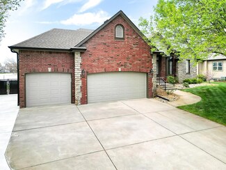 3113 N Ridge Port St, Wichita, KS 67205