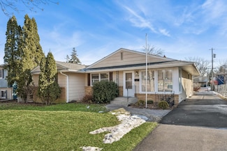1194 Allen Ave, Saint Paul, MN 55118