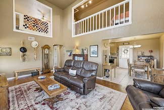 5014 Bump Gate Rd, Pipe Creek, TX 78063