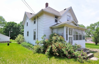 4816 Auburn St, Rockford, IL 61101