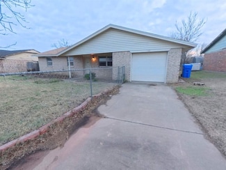 102 E D Ave, Cache, OK 73527