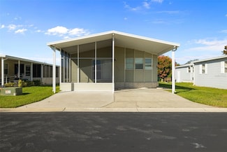 3031 Moss Hill St, Zephyrhills, FL 33543