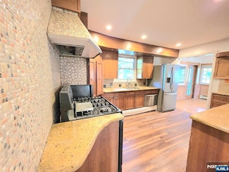 293 Concord St, Cresskill, NJ 07626