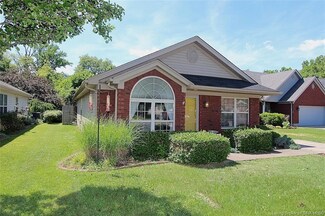 7542 Eagle Ridge Dr, Sellersburg, IN 47172