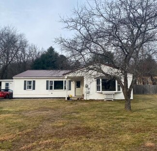 66 Monument Rd, Hinsdale, NH 03451