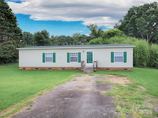 1858 Cody Ct, Newton, NC 28658