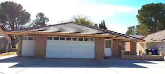 15047 Wildflower Ln, Helendale, CA 92342