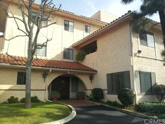 18900 Delaware St Unit 225, Huntington Beach, CA 92648