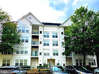 15612 Everglade Ln Unit 401, Bowie, MD 20716