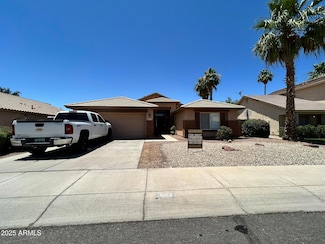 1863 E Shannon St, Chandler, AZ 85225