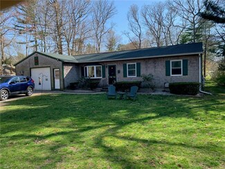 130 Carolina Back Rd, Charlestown, RI 02813