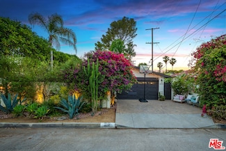 4635 Bellflower Ave, North Hollywood, CA 91602