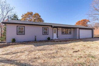 3704 E Four Ridge Rd, Imperial, MO 63052