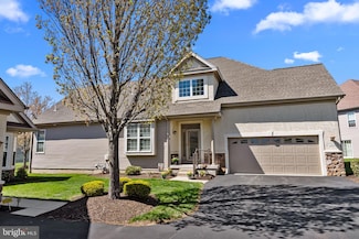 1204 Lyndhurst Ct Unit 81, Warrington, PA 18976