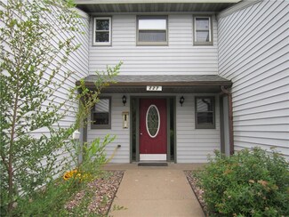 227 Harvest Ln Unit 2, Altoona, WI 54720
