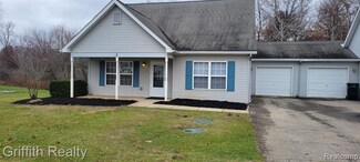 775 Cattail Ln, Pinckney, MI 48169