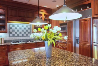 284 Davidson Dr, West Danville, VT 05873