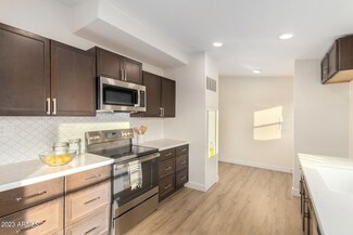 45011 N 6th St, Phoenix, AZ 85087