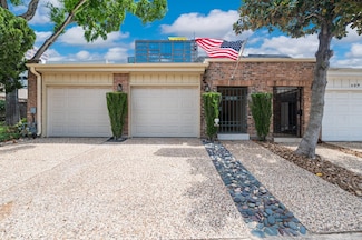 407 E Fair Harbor Ln, Houston, TX 77079
