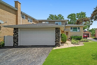 10529 Lyman Ave, Chicago Ridge, IL 60415