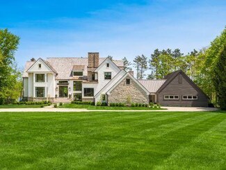 8965 Dublin Rd, Powell, OH 43065