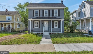 212 Broad St, Elmer, NJ 08318